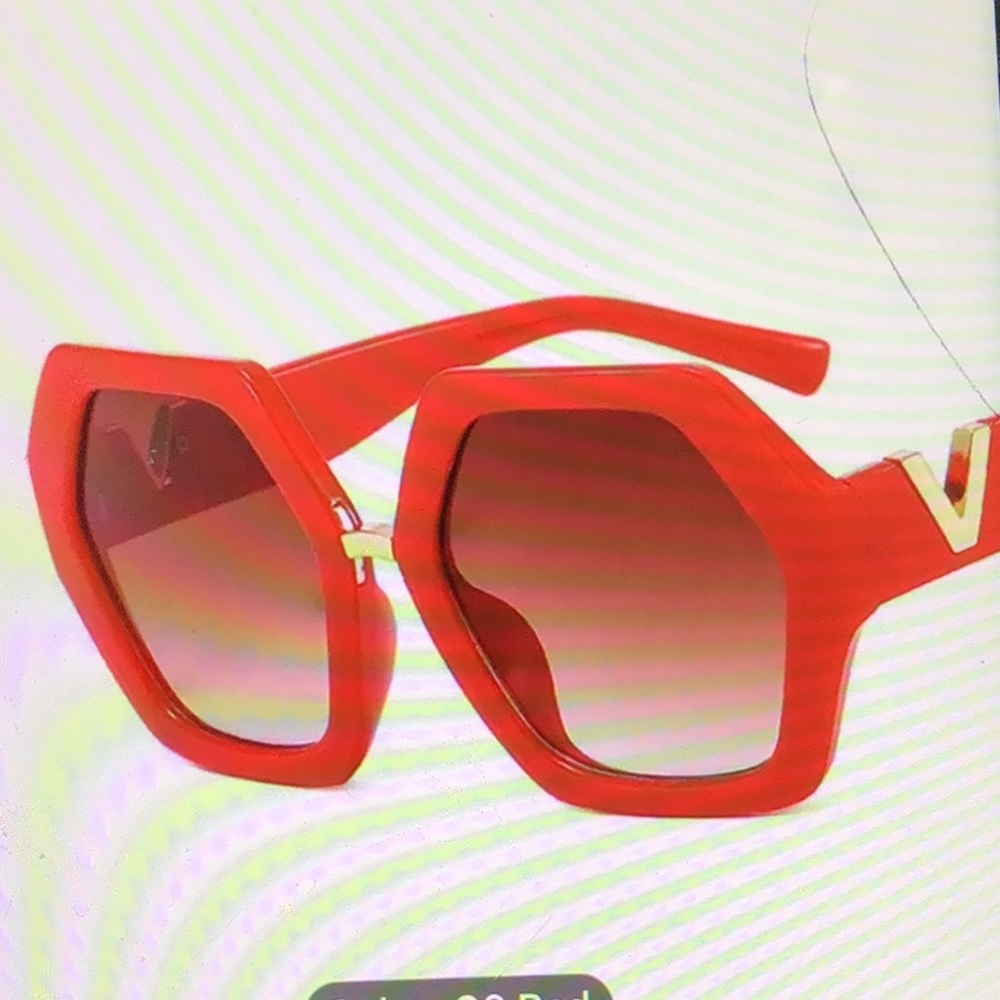 ✅Firm Reduced Price✅New Hexagon Sunglasses